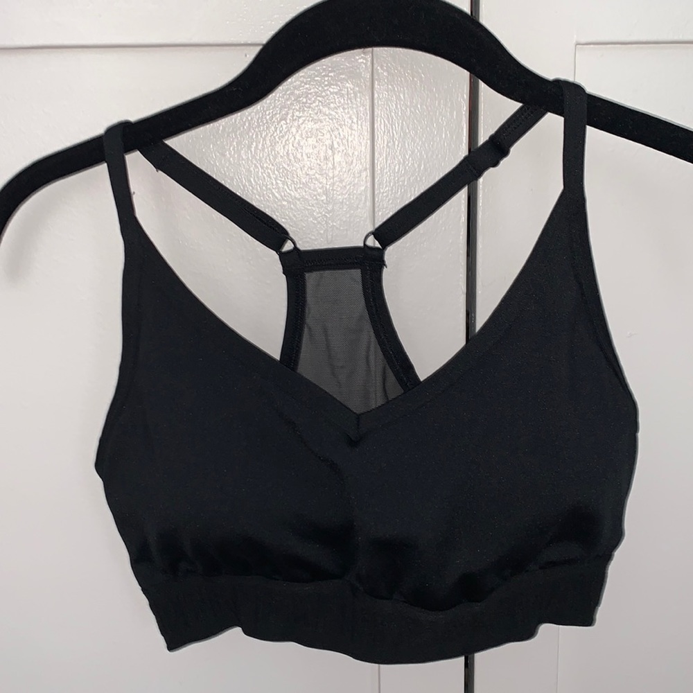 PINK sports bra- never worn